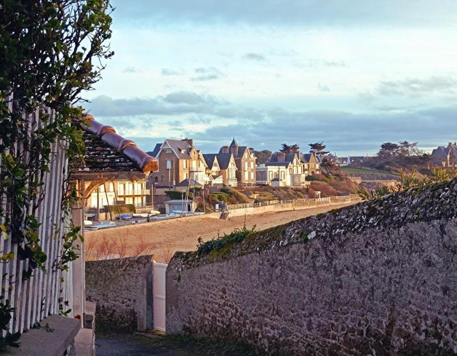 Minihic - Belle Maison 3 Chambres- Proche Mer Saint-Malo Exterior foto